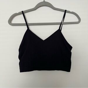 ribbed black vneck crop top